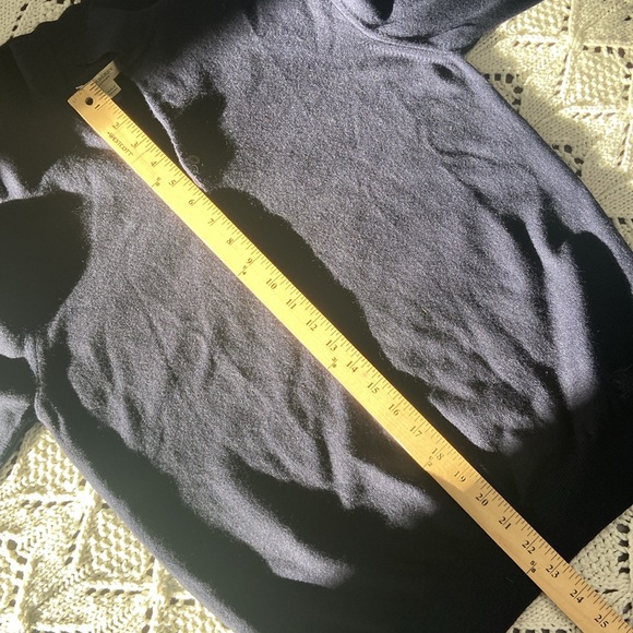 BURBERRY Extra Fine Merino wool pullover long sleeve sweater w collar 3 buttons - Picture 10 of 16